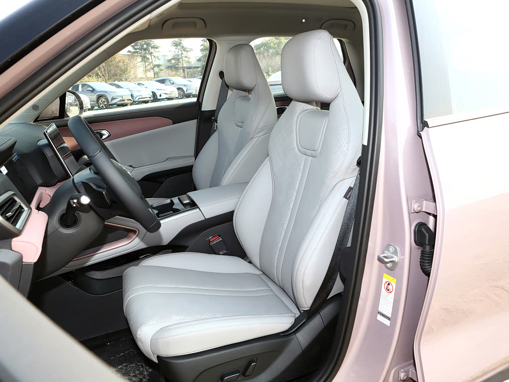 2025 BYD Yuan UP Image 16